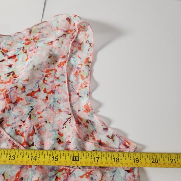 CAbi Womens Small Bella Pink Floral Layered V-Neck Tank Top Blouse 5032 Romantic - Picture 5 of 15